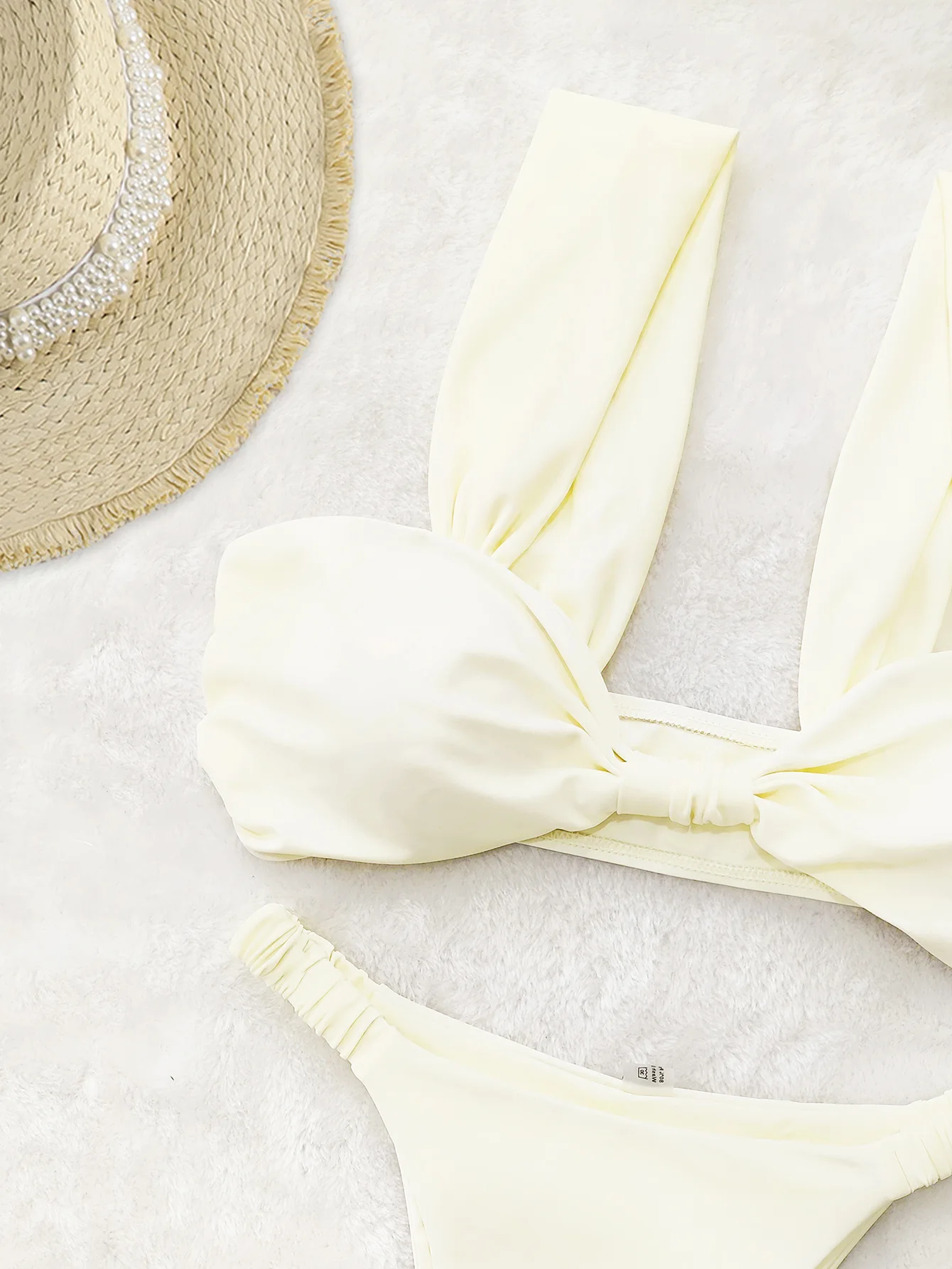 moterų maudymosi kostiumėlis bikini