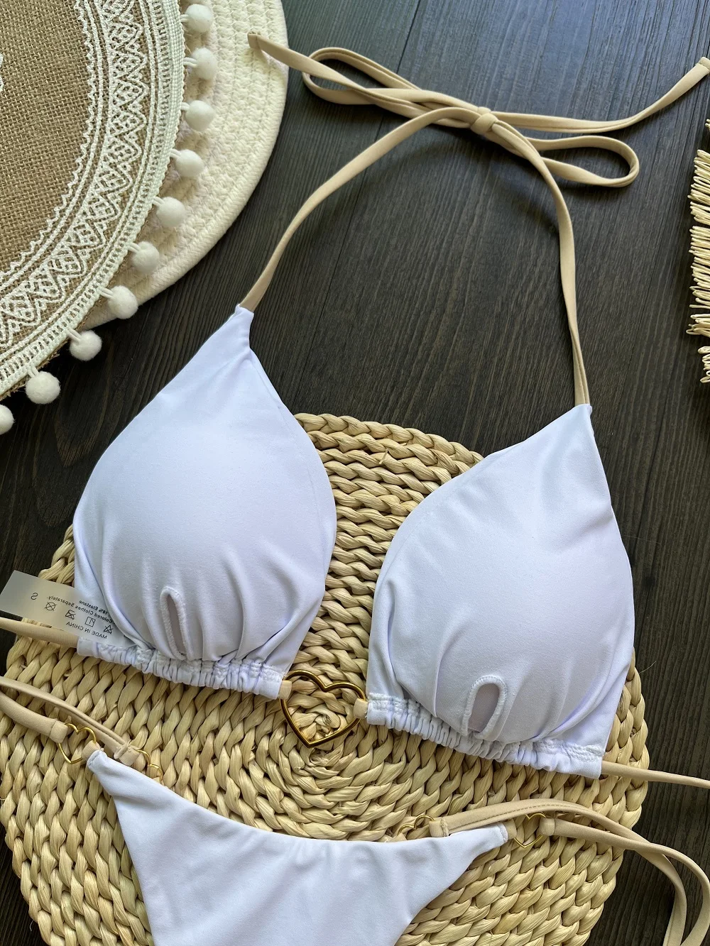 seksuali bikini maudymosi kostiumėlis