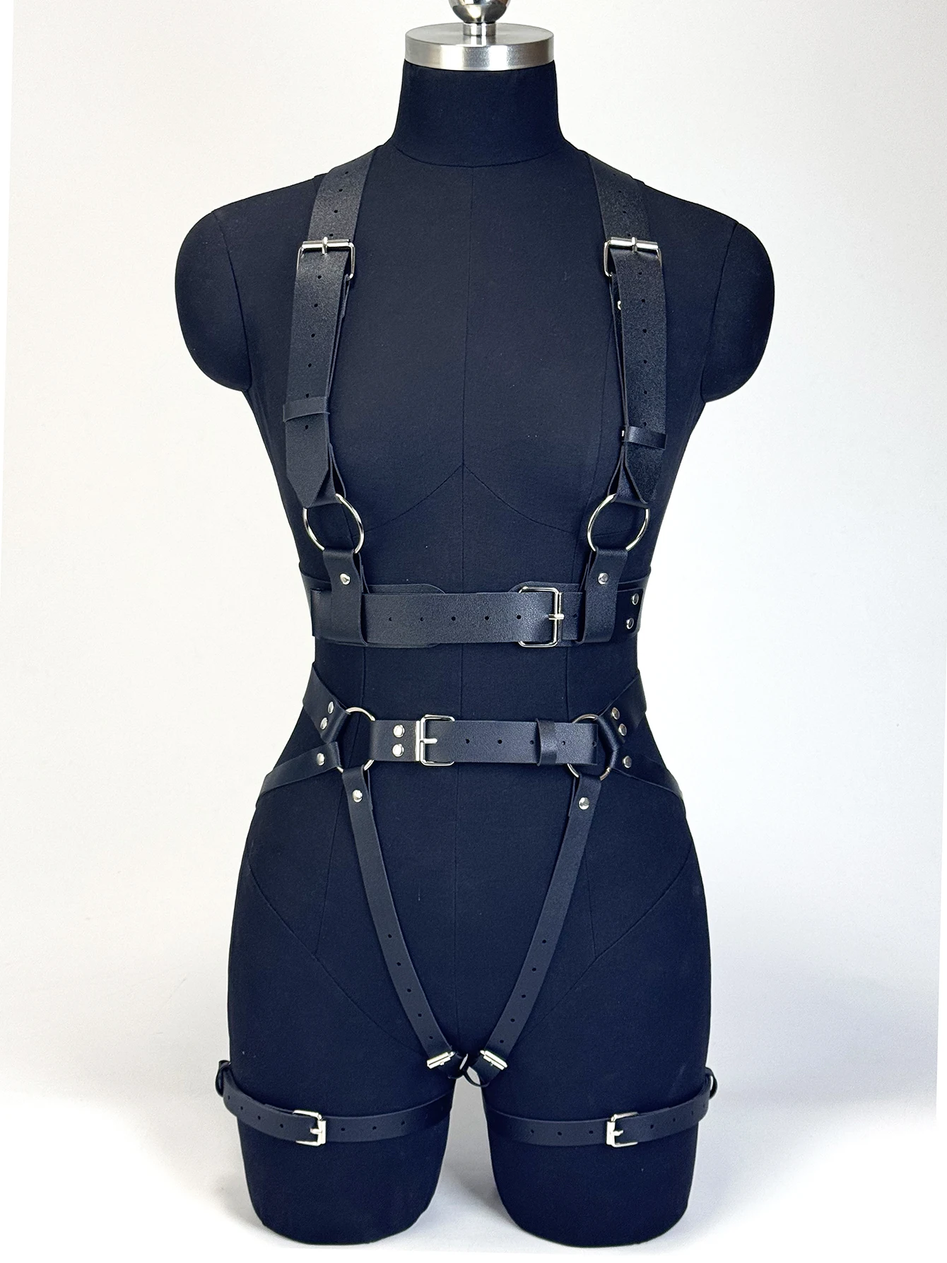 BDSM bondage kūno diržai