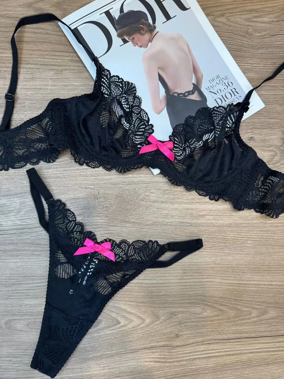 seksuali moteriška liemenė komplektas