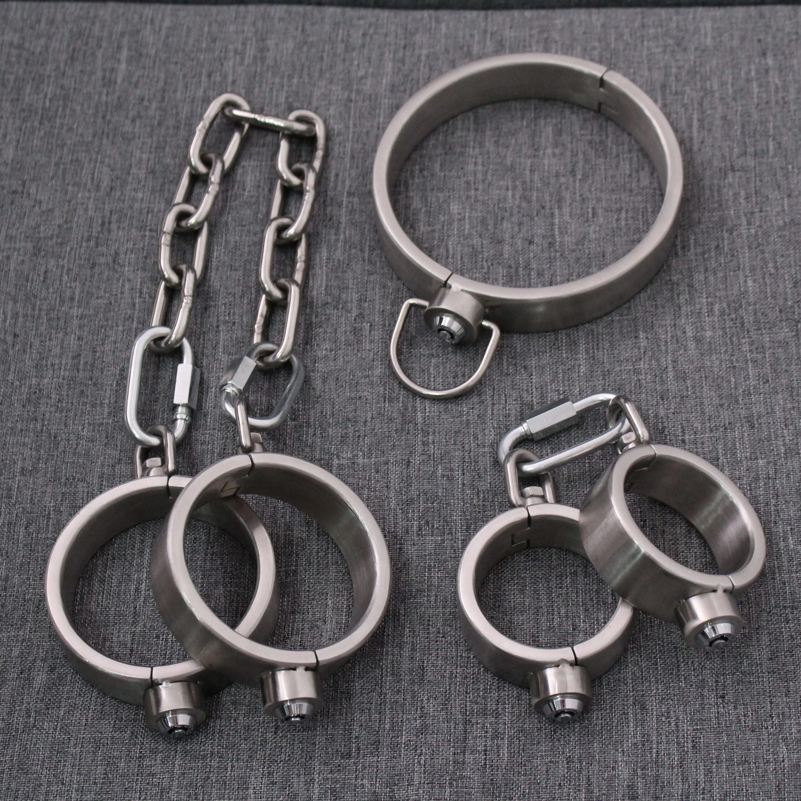 Nerūdijančio plieno petu apynasriai kaklo apykaklė spaudimo užraktas BDSM suvaržymai poroms