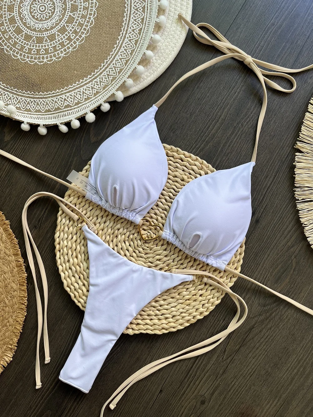 seksuali bikini maudymosi kostiumėlis