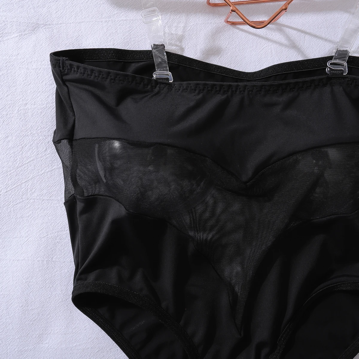 seksuali bodisutas suknele