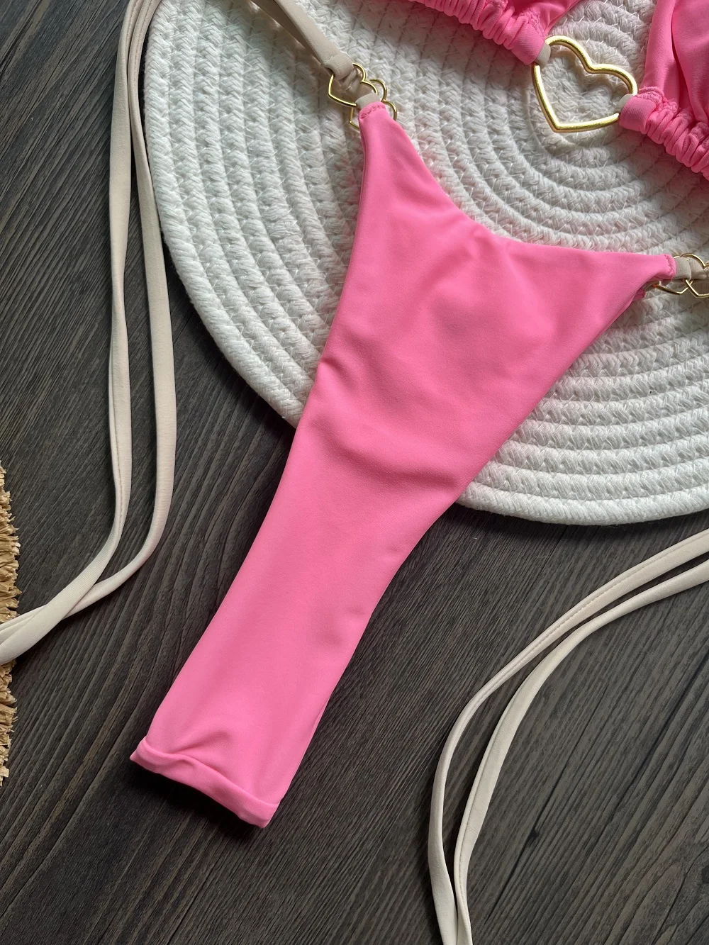 seksuali bikini maudymosi kostiumėlis