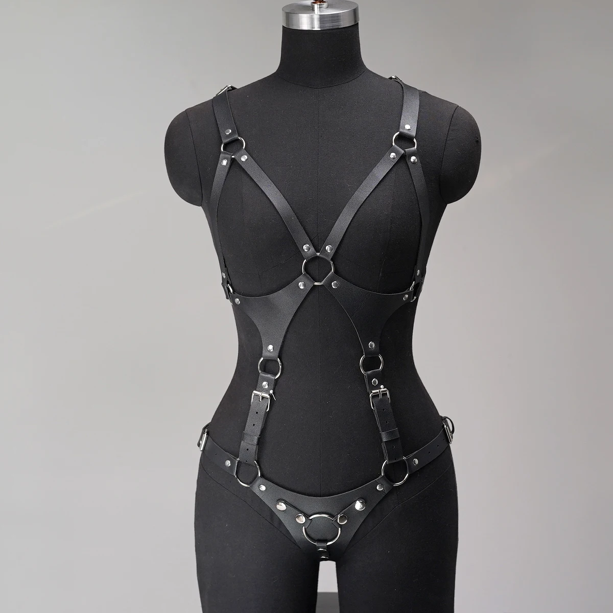 BDSM moters kūno dirža