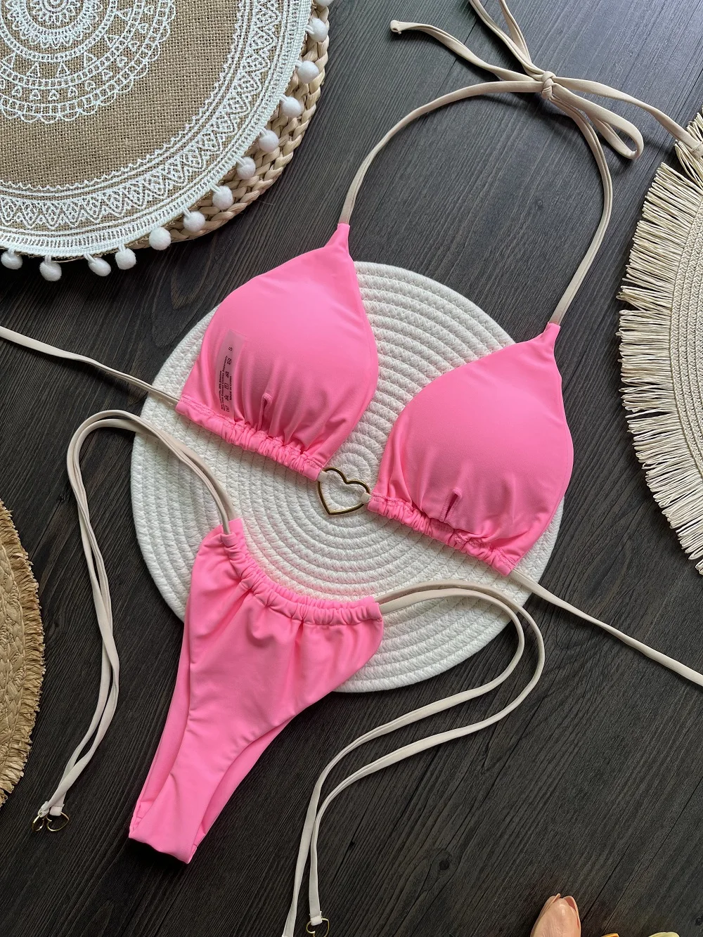 seksuali bikini maudymosi kostiumėlis
