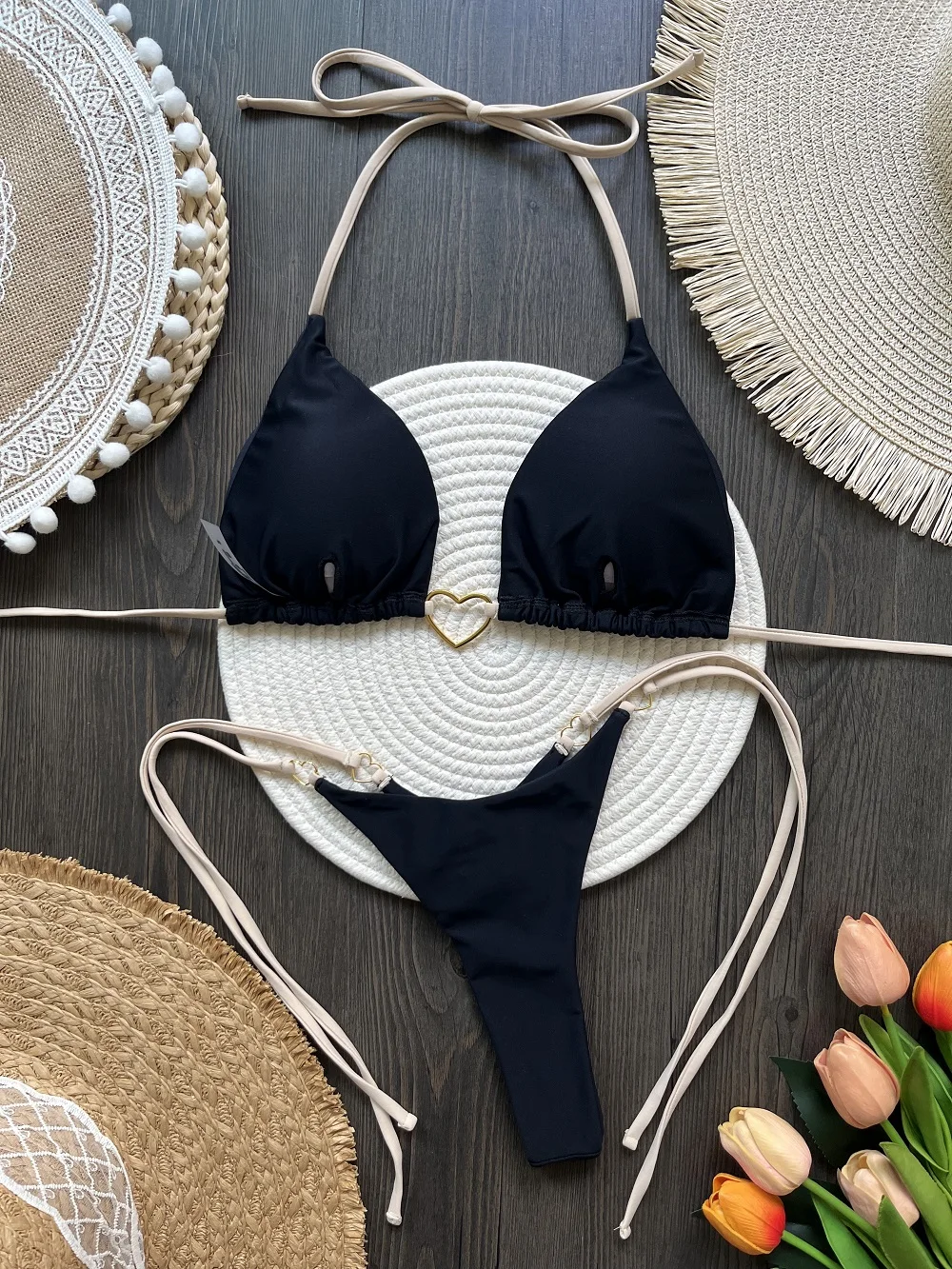 seksuali bikini maudymosi kostiumėlis