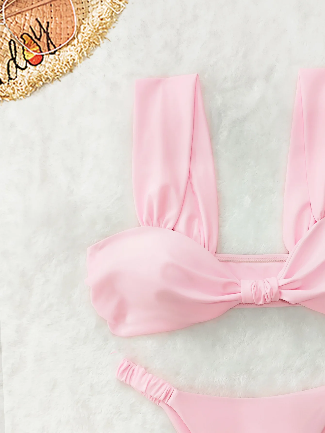 moterų maudymosi kostiumėlis bikini