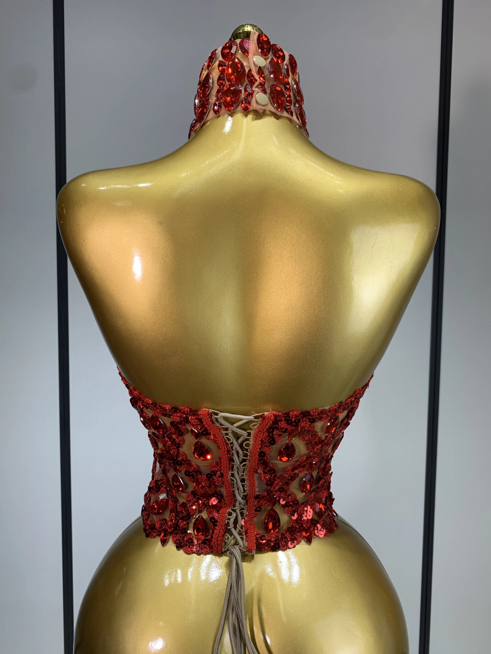 rhinestone lentynos tinklas