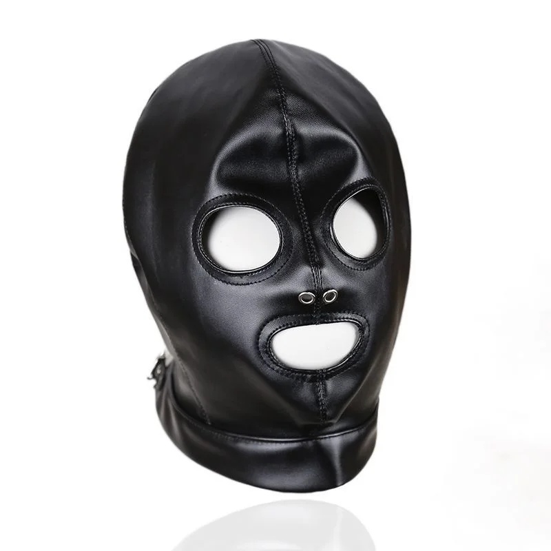 bondage kapuciukas veido
